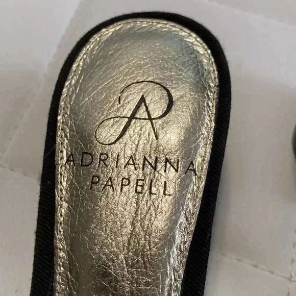 Adrianna Papell black leather weaved sandals - Picture 10 of 12